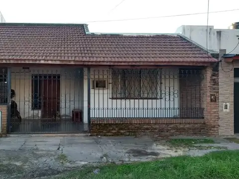 Casa en Venta en Villa Gobernador Galvez, Rosario