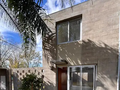 Casa en Venta en Fisherton, Rosario