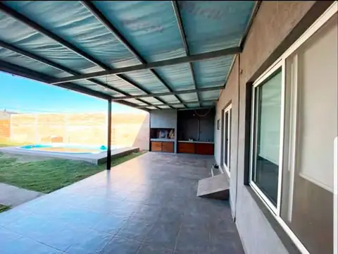 Casa en Venta en Puerto Gral San Martín, San Lorenzo