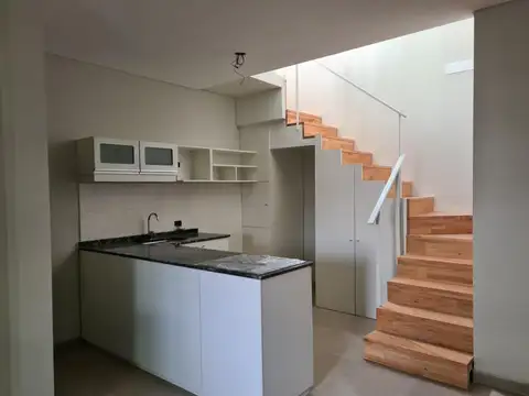 Casa en Venta en Azcuenaga, Rosario