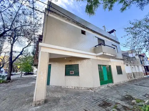 Casa en Venta en Republica De La Sexta, Rosario