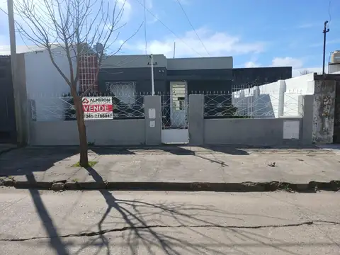 Casa en Venta en Capitan Bermudez, San Lorenzo