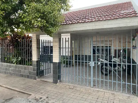 Casa en Venta en Las Flores, Rosario
