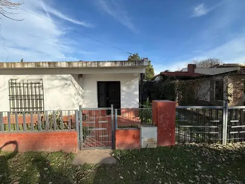 Casa en Venta en Pueblo Esther, Rosario