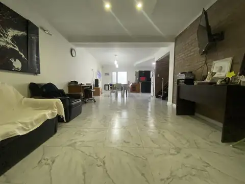 Casa en Venta en Roldan, San Lorenzo
