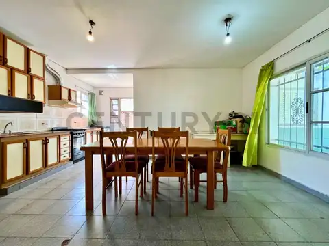 Casa en Venta en Pueblo Esther, Rosario
