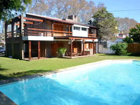Casa en Venta en Alberdi, Rosario