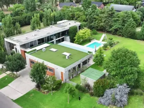 Casa en Venta en Kentucky Club de Campo, Countries y Barrios Cerrados en Funes