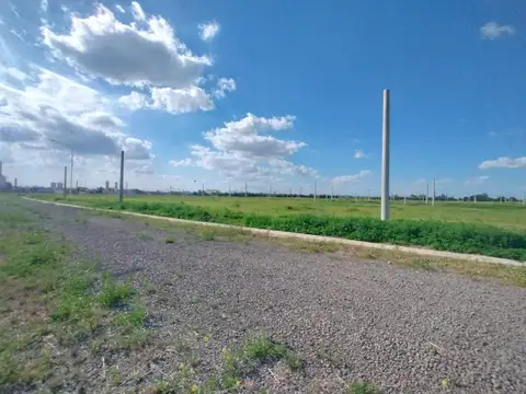 Terreno en Venta en Pueblo Esther, Rosario