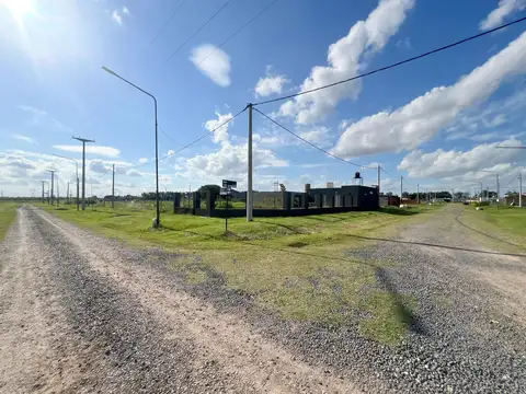 Terreno en Venta en Pueblo Esther, Rosario