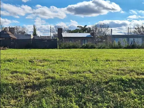 Terreno en Venta en Punta Chacra, Roldan