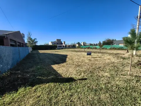 Terreno en Venta en Punta Chacra, Roldan