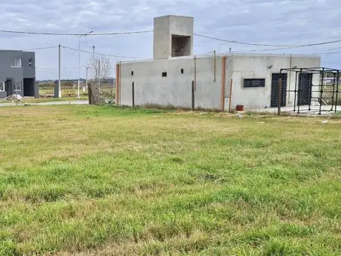 Terreno en Venta en Pueblo Esther, Rosario