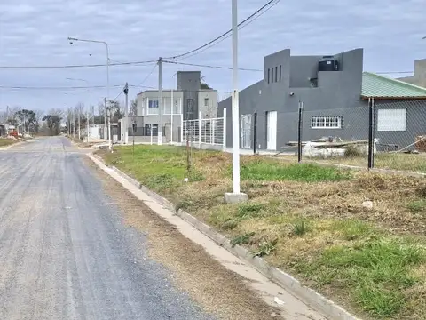Terreno en Venta en Pueblo Esther, Rosario