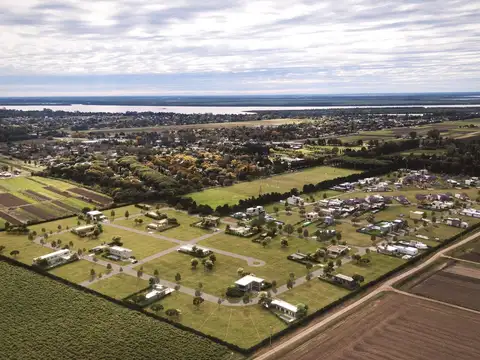 Terreno en Venta en Pueblo Esther, Rosario