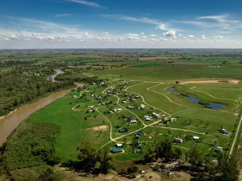 Terreno en Venta en Oliveros, Iriondo