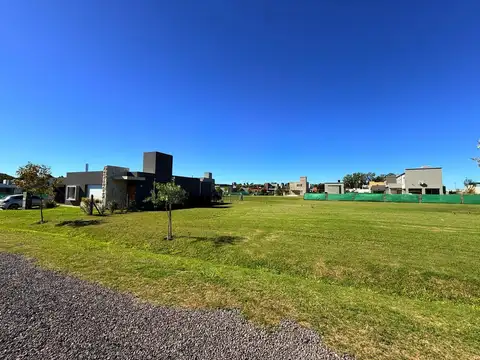 Terreno en Venta en Pueblo Esther, Rosario