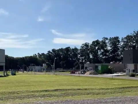 Terreno en Venta en Pueblo Esther, Rosario