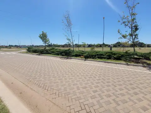 Terreno en Venta en Pueblo Esther, Rosario
