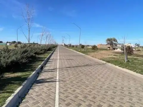 Terreno en Venta en Pueblo Esther, Rosario