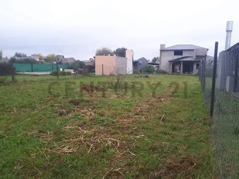 Terreno en Venta en Las Tardes, Roldan
