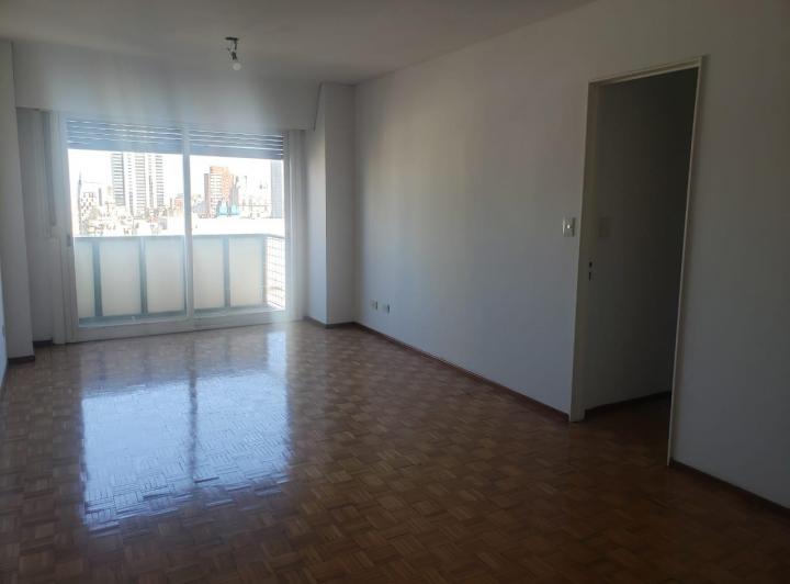 Departamento · 80m² · 4 Ambientes · 1 Cochera