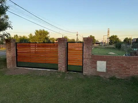 Terreno en Venta en Punta Chacra, Roldan