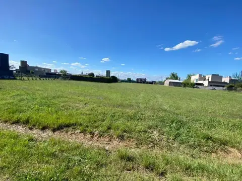 Terreno en Venta en Funes, Rosario