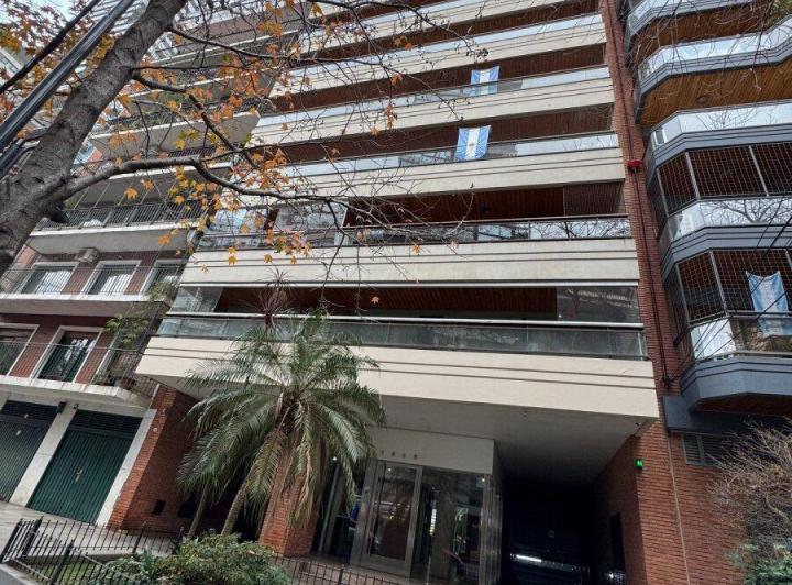 Departamento · 209m² · 5 Ambientes · 2 Cocheras