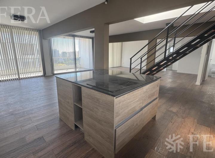 Departamento · 176m² · 5 Ambientes · 1 Cochera
