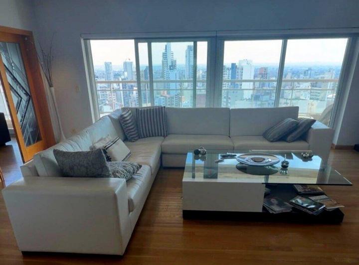 Departamento · 250m² · 6 Ambientes · 2 Cocheras