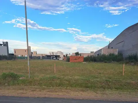 Terreno en Venta en Funes, Rosario