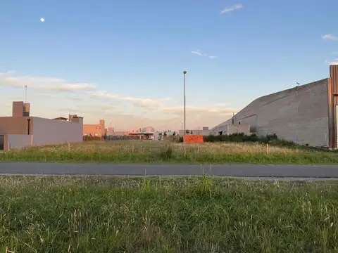 Terreno en Venta en Funes, Rosario