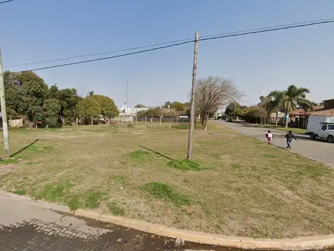 Terreno en Venta en Pueblo Esther, Rosario