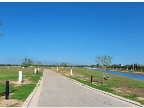 Terreno en Venta en Funes, Rosario