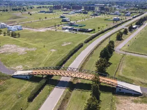 Terreno en Venta en Fisherton, Rosario