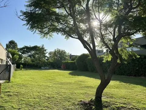Terreno en Venta en Pueblo Esther, Rosario