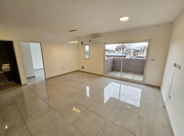 Departamento · 48m² · 2 Ambientes · 1 Cochera