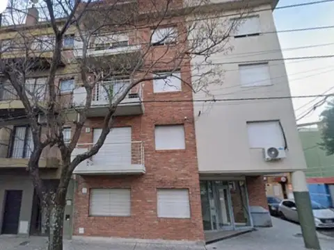Departamento en Venta en Luis Agote, Rosario