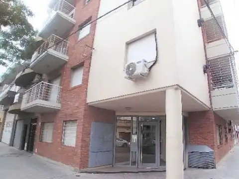 Departamento en Venta en Luis Agote, Rosario