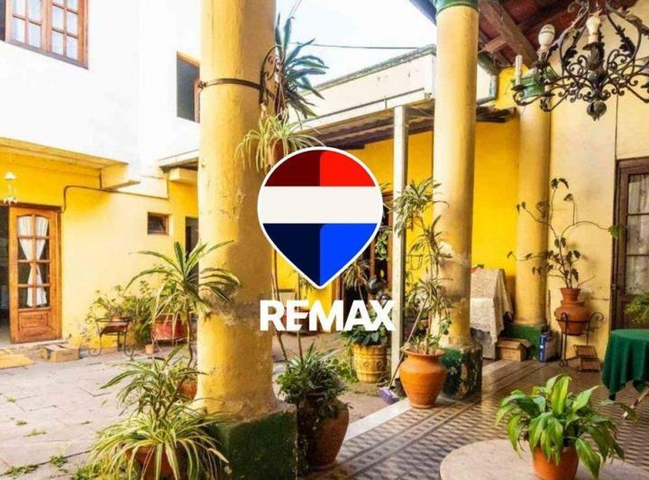 Casa · 304m² · 9 Ambientes