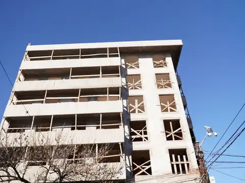 Departamento en Venta en Luis Agote, Rosario