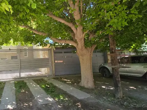 Casa en Venta en Centenario, Confluencia