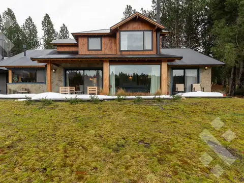 Casa en Venta en San Martín de los Andes, Lácar