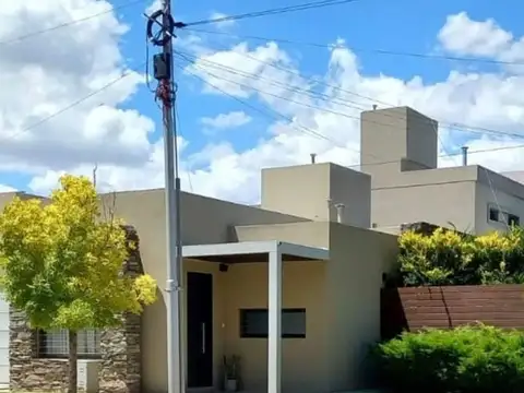Casa en Venta en Tunuyan, Tunuyán