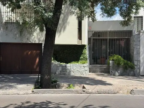 Casa en Venta en Mendoza, Capital