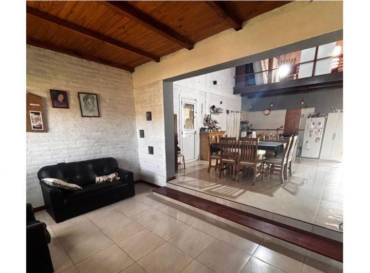 Casa · 118m² · 4 Ambientes · 1 Cochera