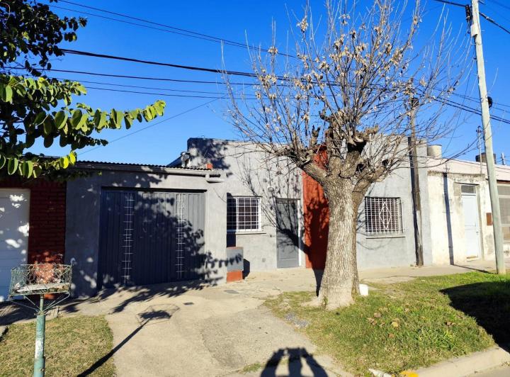 Casa · 129m² · 3 Ambientes · 1 Cochera