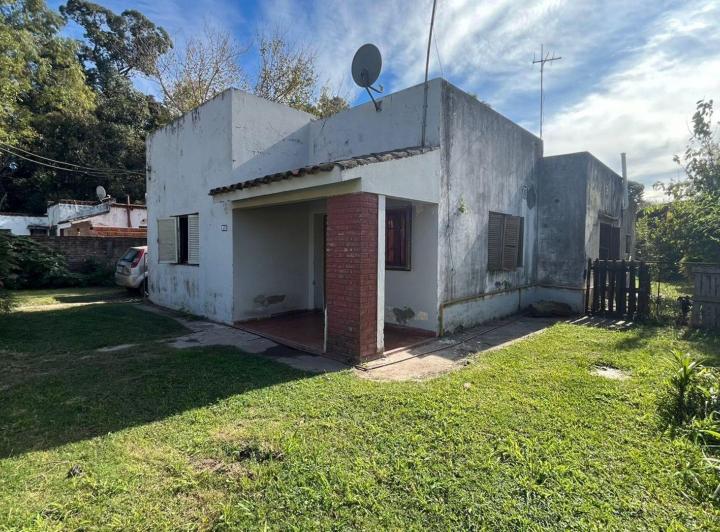 Casa · 450m² · 5 Ambientes · 1 Cochera