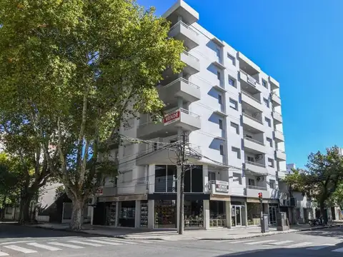 Departamento en Venta en Luis Agote, Rosario